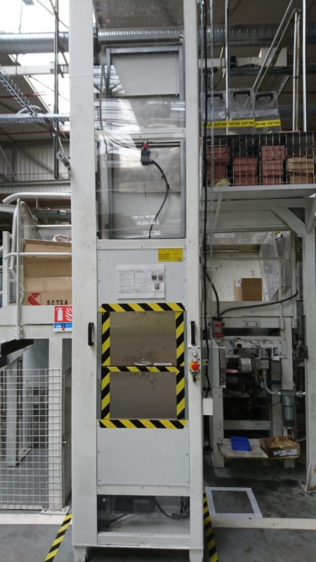 Monte charge électrique non accompagné - FIM'PRO