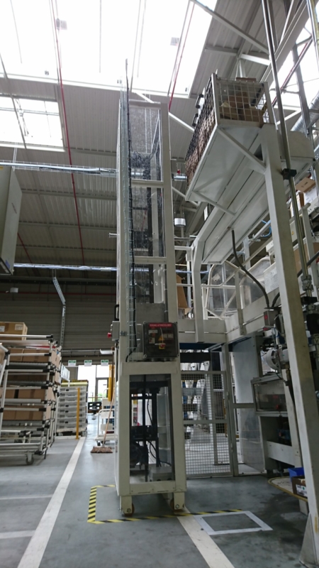 Monte charge électrique non accompagné - FIM'PRO